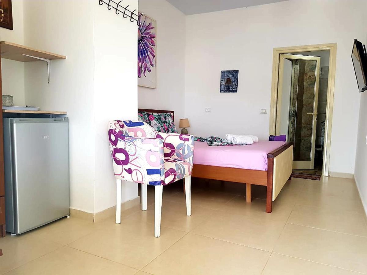 Aira Apartment Himarë Extérieur photo