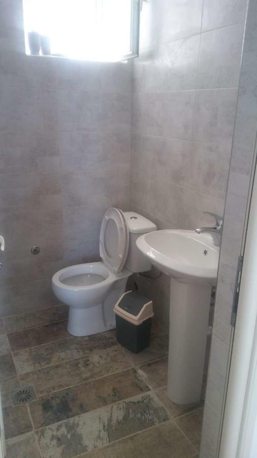 Aira Apartment Himarë Extérieur photo